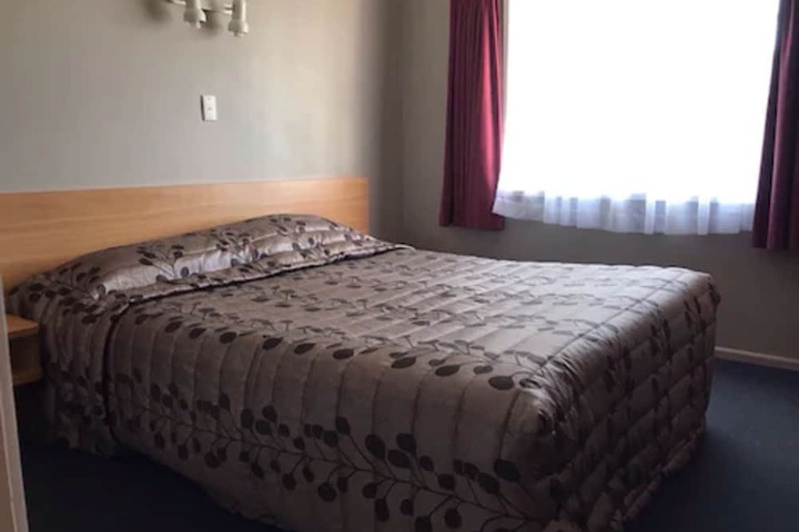 Room 34 of 53