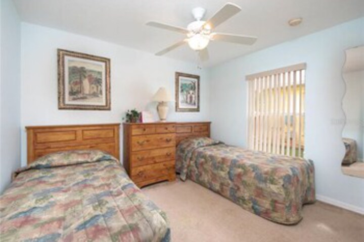 Room 16 of 19