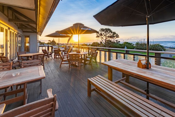 Sundeck 63 of 71