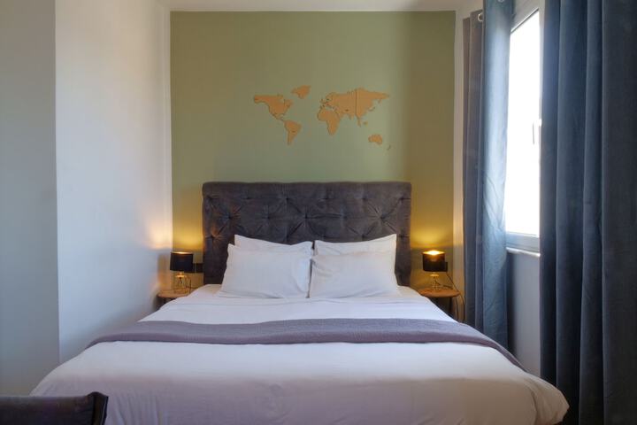 Room 49 of 121