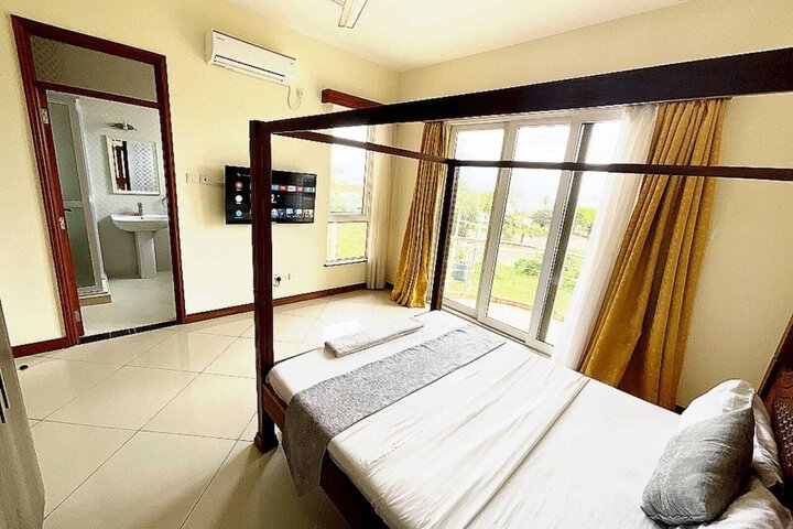 Room 56 of 190
