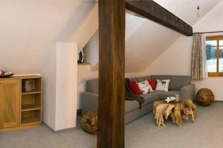 Room 8 of 29