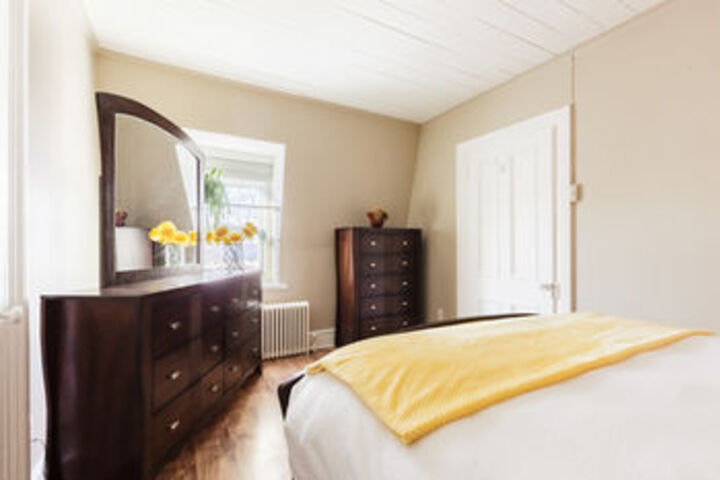 Room 4 of 46