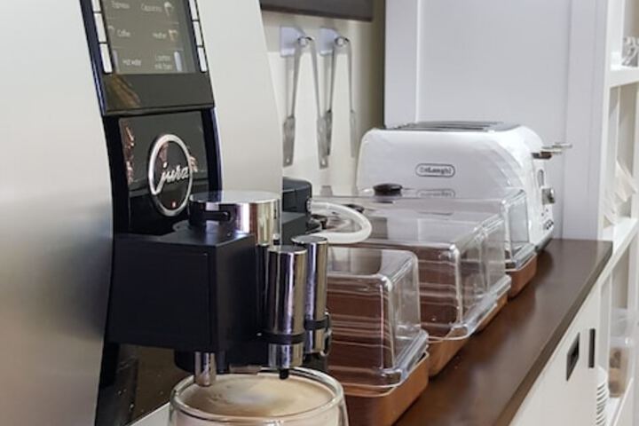 Breakfast/Coffee Service 51 of 66