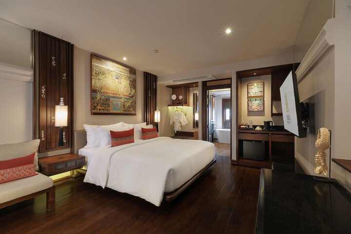 Room 12 of 46