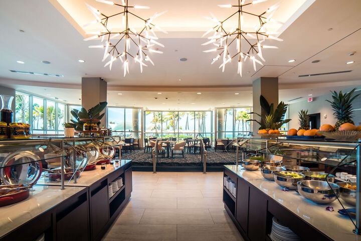 Breakfast/Coffee Service 155 of 213