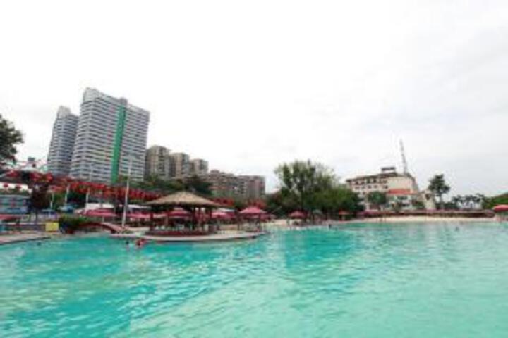 Shanghui International Hotel (Guangzhou Yongqing Fang Zhongshanba Metro Station)