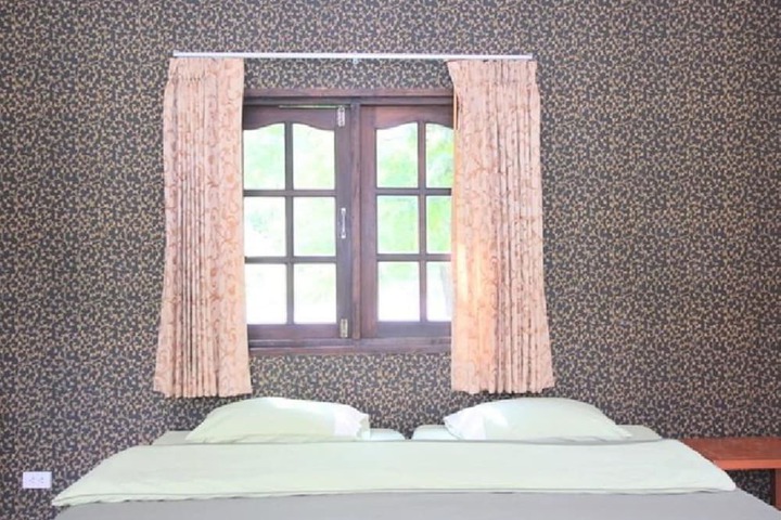 Room 16 of 39
