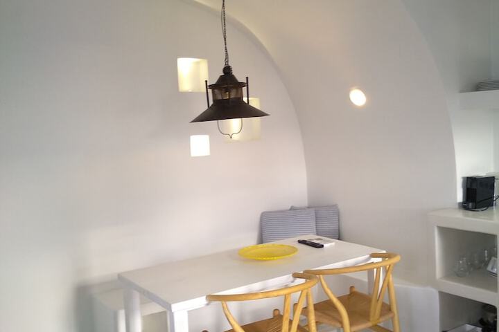 Room 16 of 46
