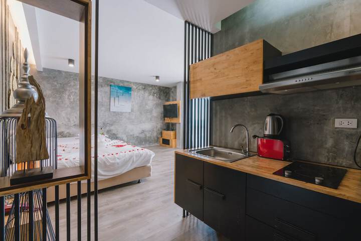 Room 50 of 196