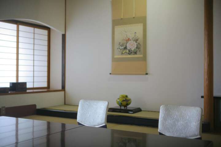 Room 21 of 51