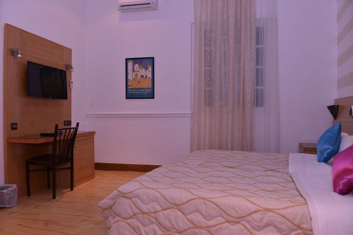 Room 14 of 58