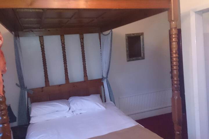 Room 18 of 58