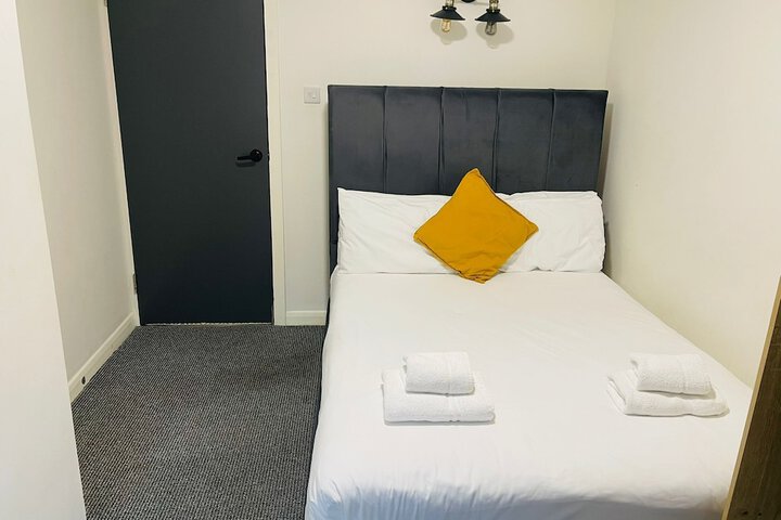 Room 50 of 129