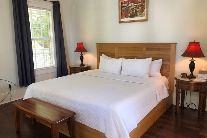 Room 8 of 112