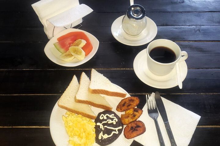 Breakfast/Coffee Service 6 of 47