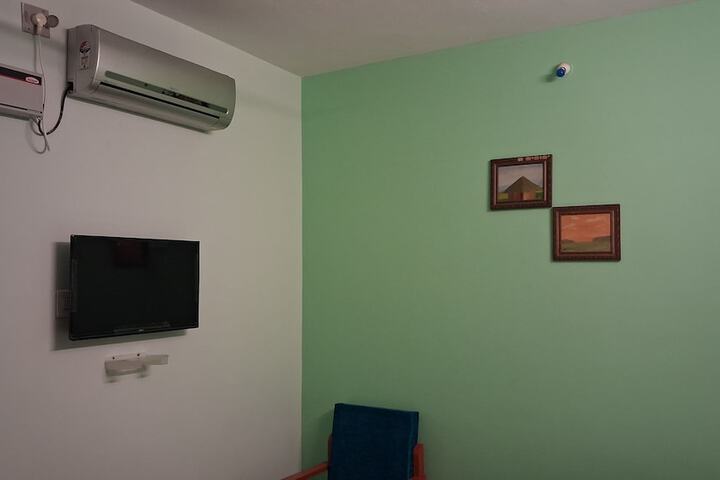 Room 57 of 63