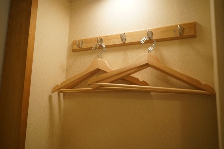 Room 53 of 149