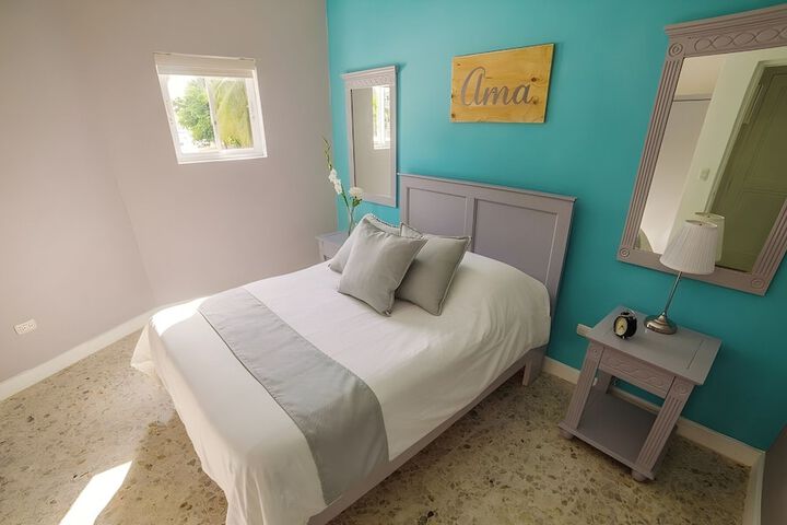 Room 6 of 75