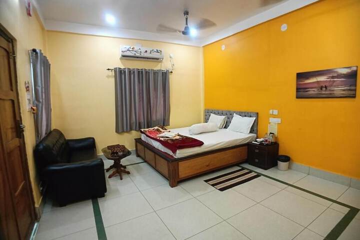 Room 5 of 63