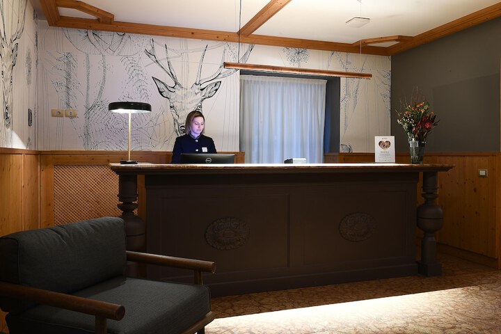 Hotel Interior 4 of 83