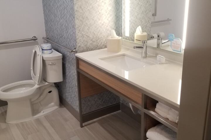 Bathroom sink