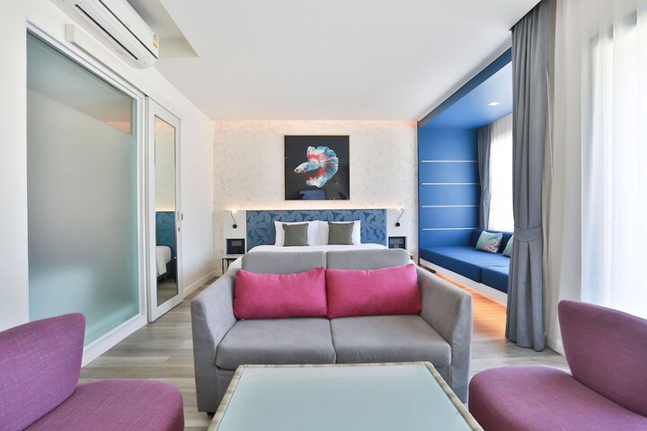 Room 54 of 158