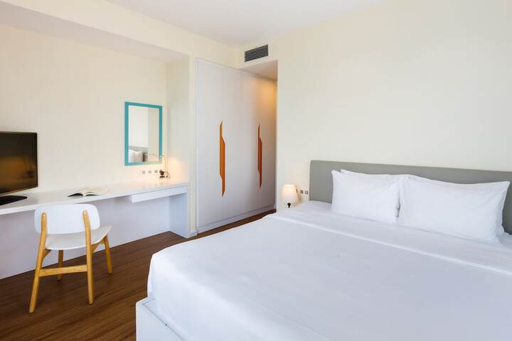 Room 21 of 113
