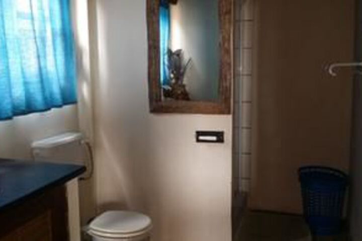 Room 3 of 17