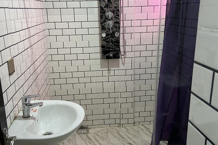 Room 15 of 20