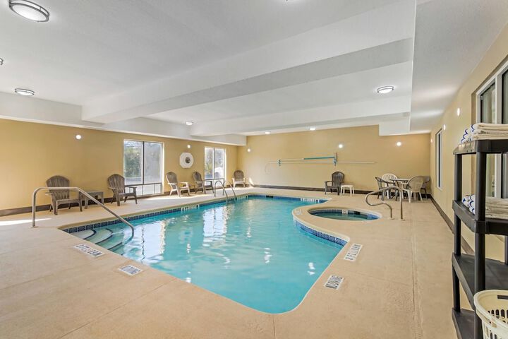 Pool 34 of 46