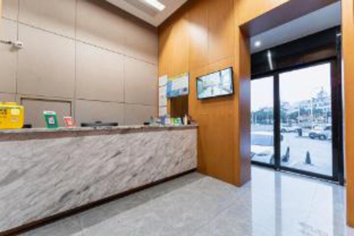 Runjia movie hotel