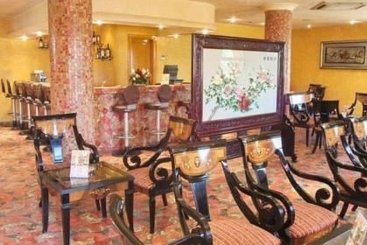 Hotel Interior 3 of 32