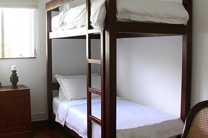 Room 9 of 62