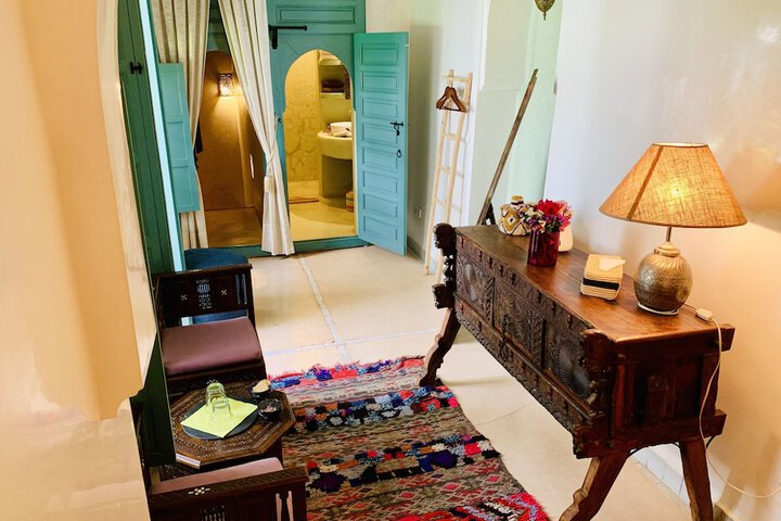 Room 7 of 70