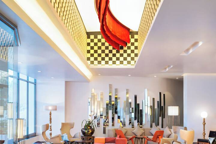 Lobby Photos