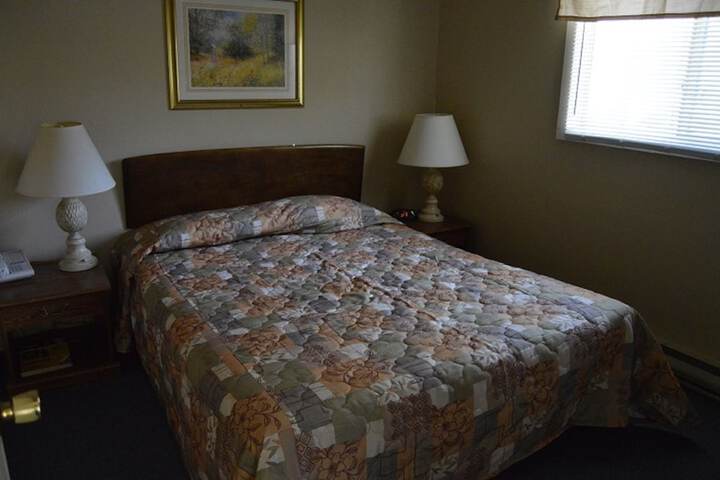Room 10 of 46