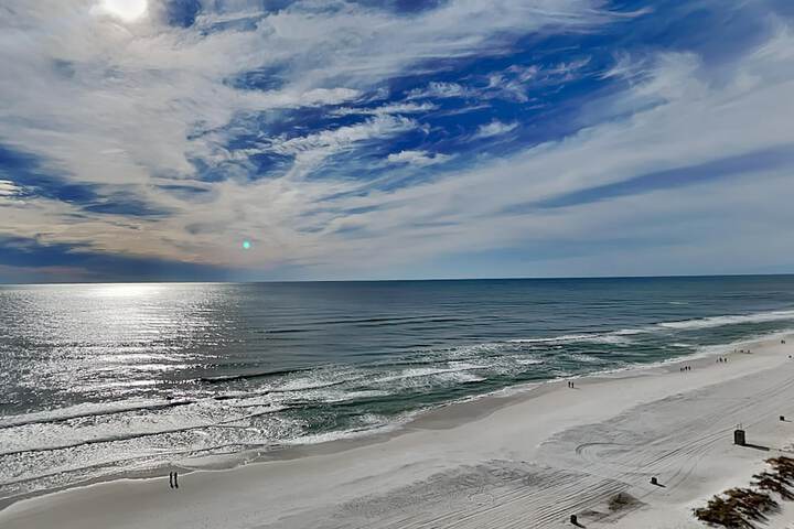 Beach 208 of 217