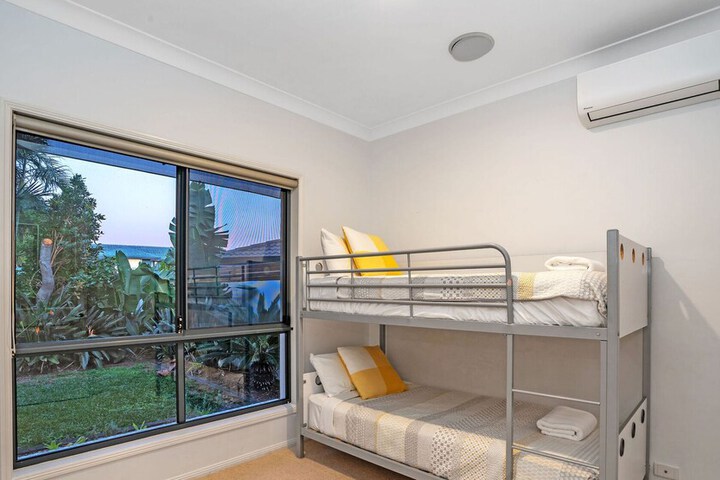 Room 7 of 30