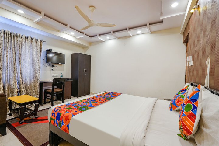 Room 21 of 32