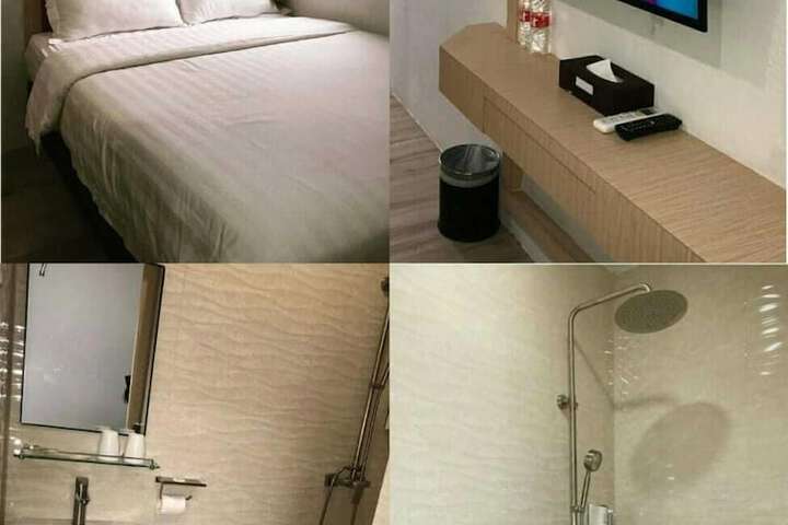 Room 2 of 12