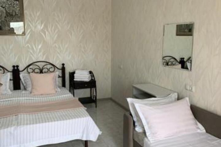 Eyskiy Hotel