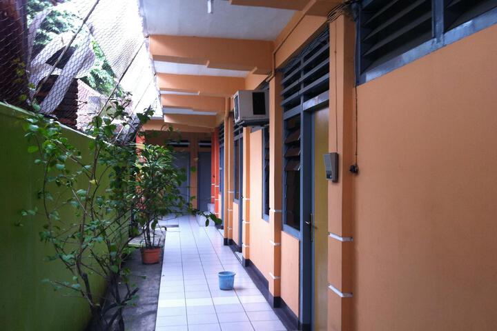 Hotel 1 of 3