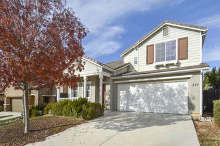 SUNSET SUMMIT 4 BR HOME BY REDAWNING