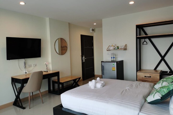 Room 7 of 51