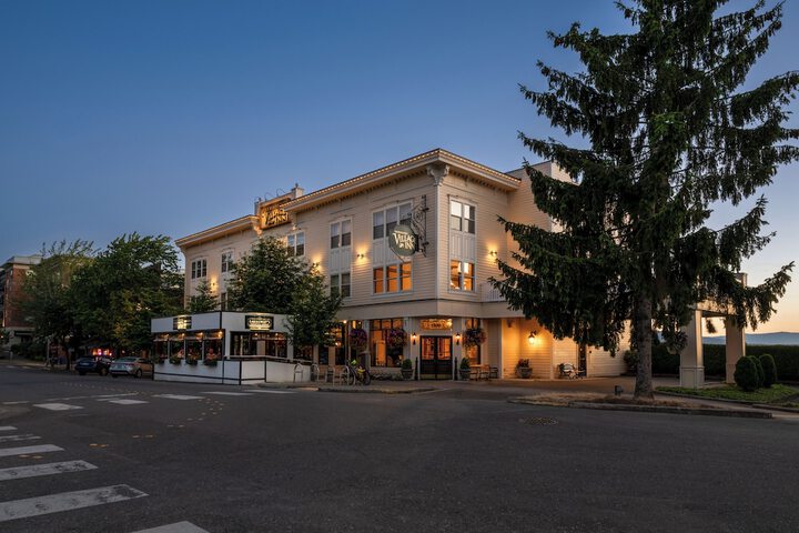 Hotel 88 of 91