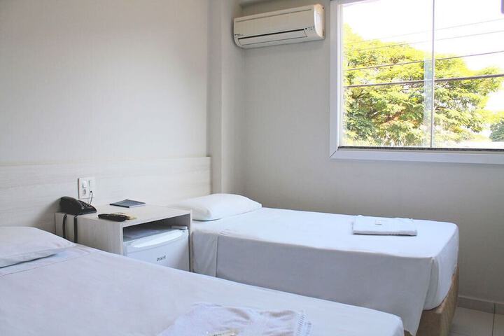 Room 12 of 29