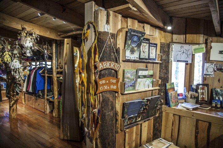 Gift Shop 27 of 39