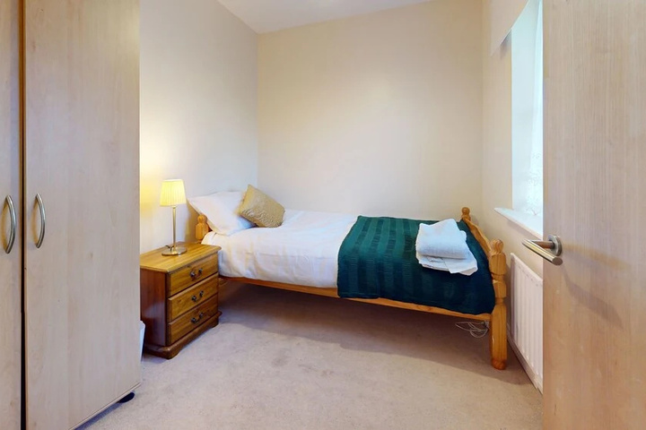 Room 3 of 17