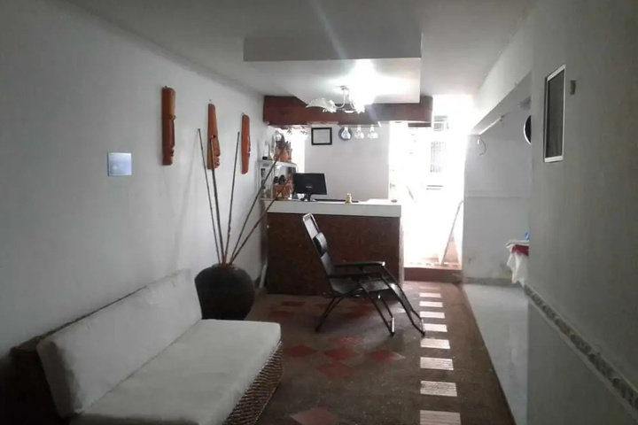 Room 6 of 6